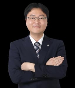 부동산전문변호사 이성철